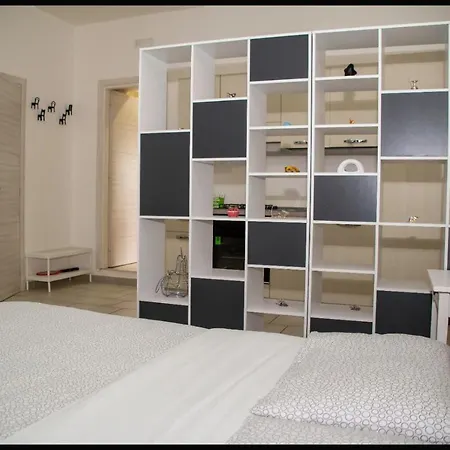 Bed Borgo Antico Апартаменты *